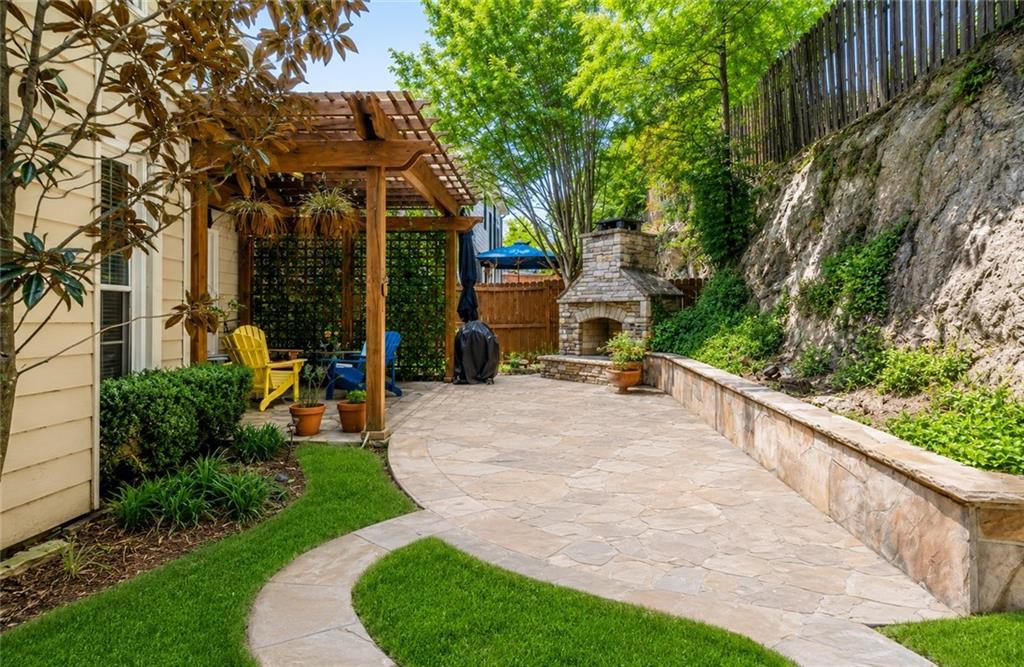 2163 Oakdale Estates Court