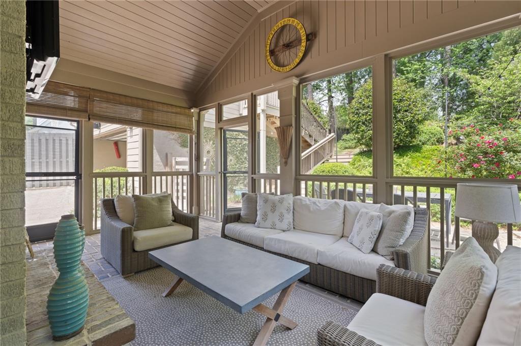1180 Cumberland Road NE