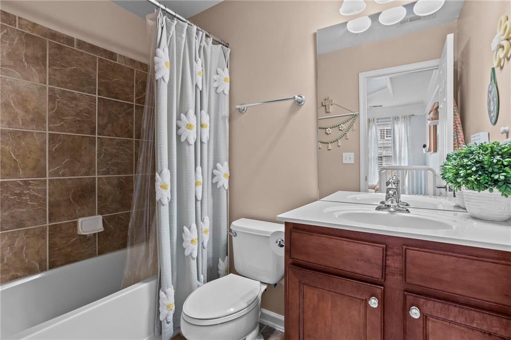 2528 Friar Tuck Lane SE Unit 74