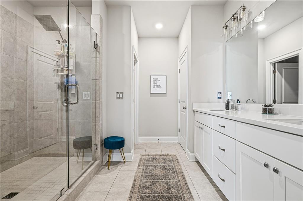 1829 La Dawn Lane NW