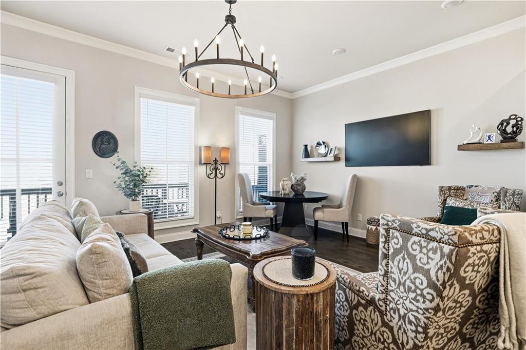 1829 La Dawn Lane NW