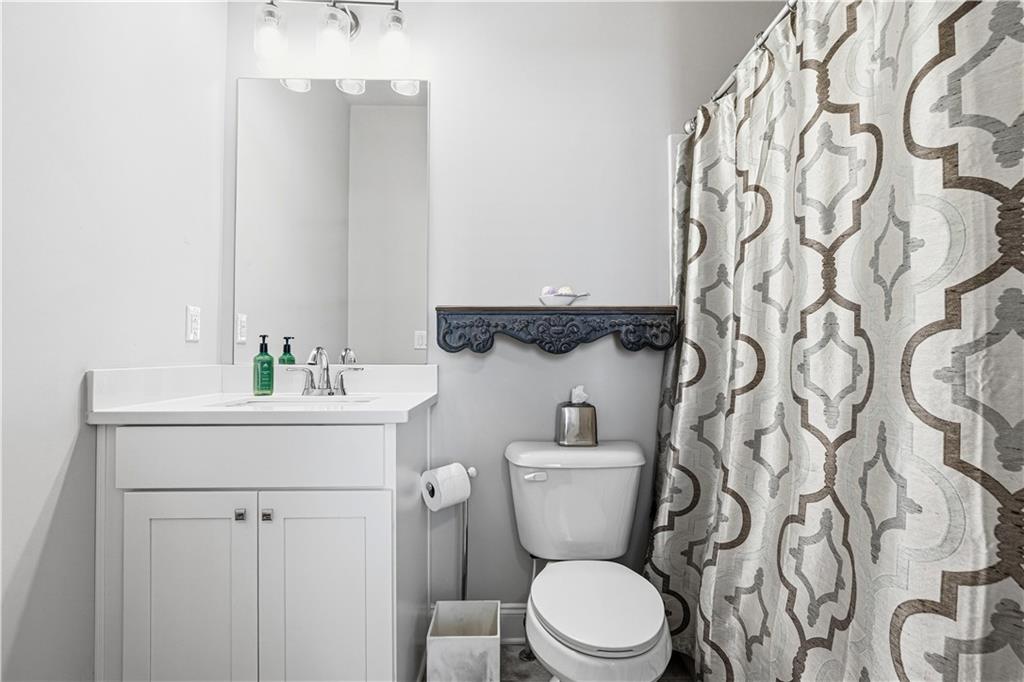 1829 La Dawn Lane NW