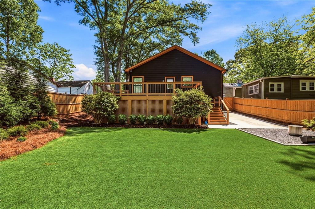 30 Holly Road NW
