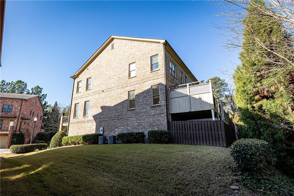 3130 Chestnut Woods Drive