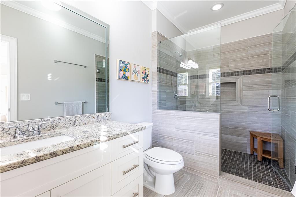 3130 Chestnut Woods Drive