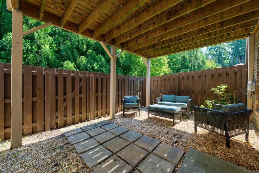 3130 Chestnut Woods Drive