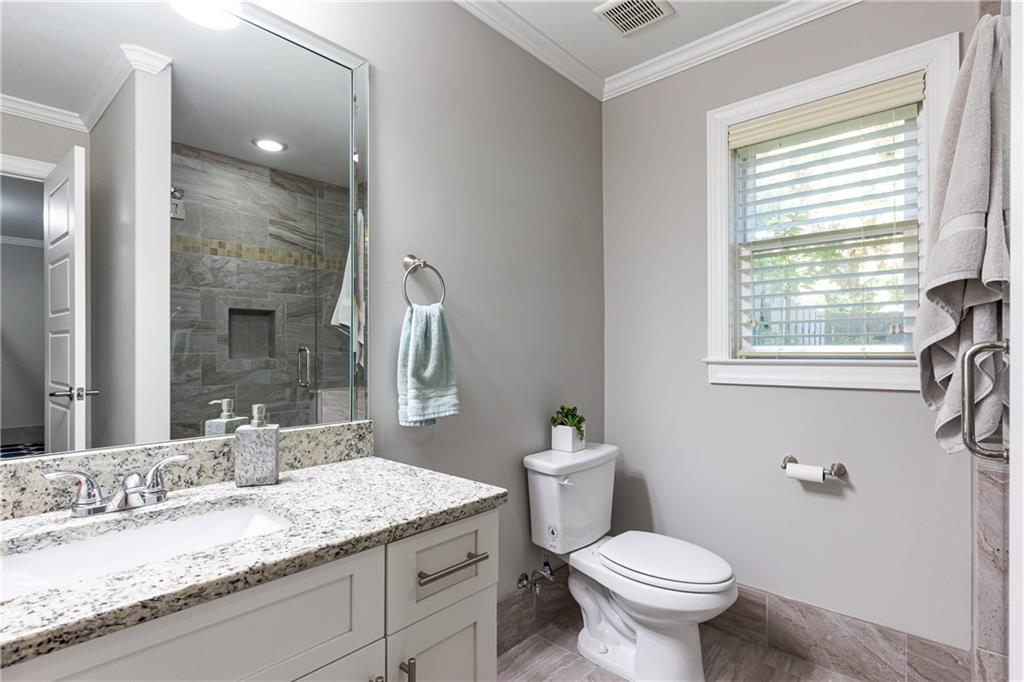 3130 Chestnut Woods Drive