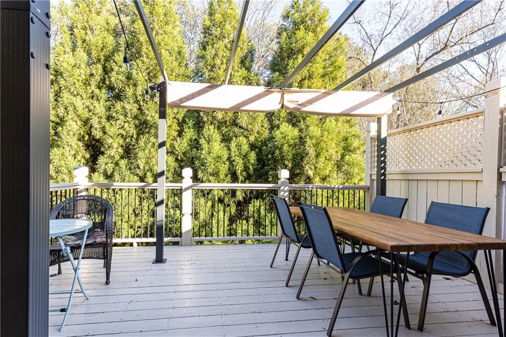 3130 Chestnut Woods Drive