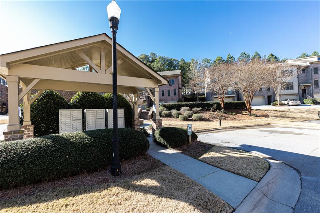 3130 Chestnut Woods Drive