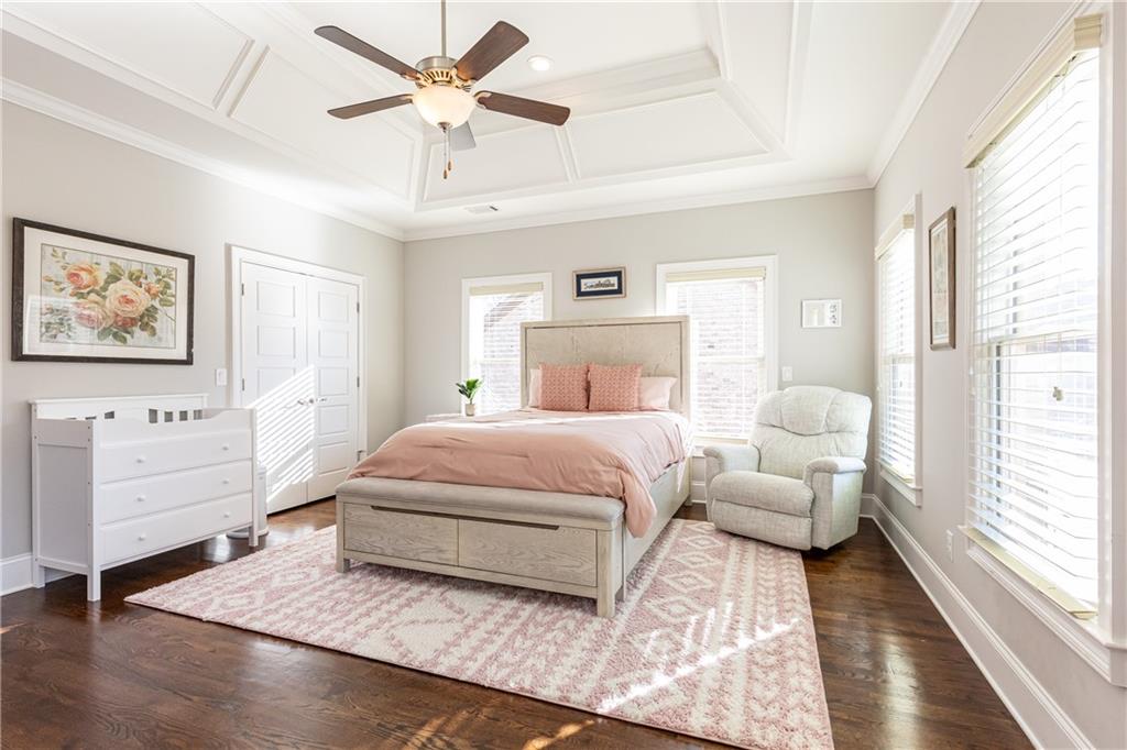 3130 Chestnut Woods Drive