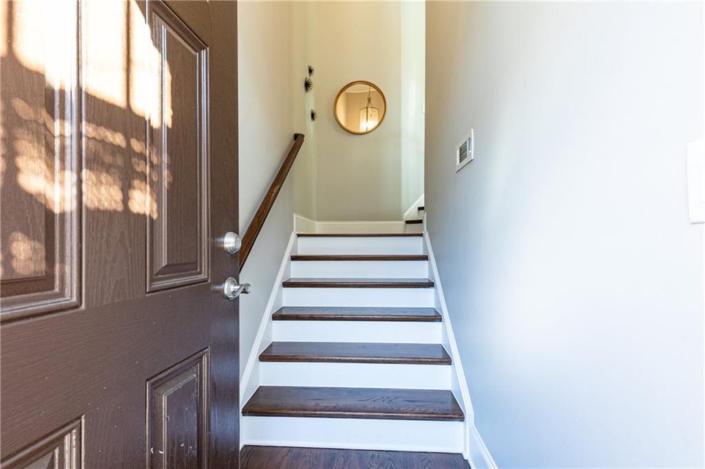 3130 Chestnut Woods Drive