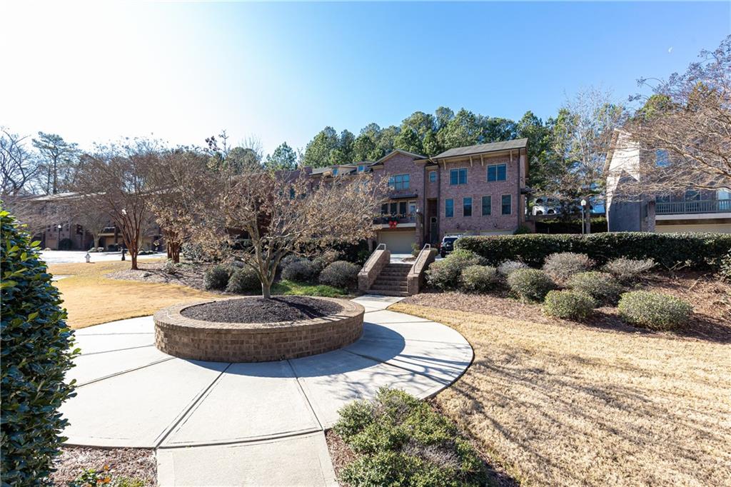 3130 Chestnut Woods Drive