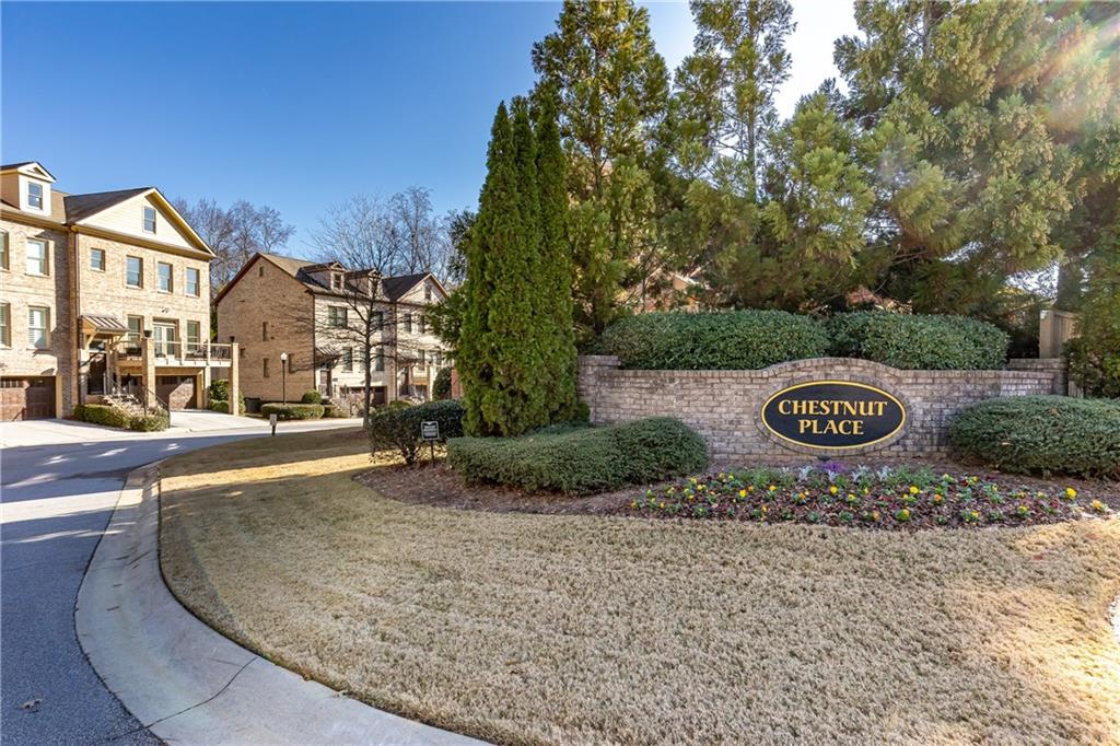 3130 Chestnut Woods Drive