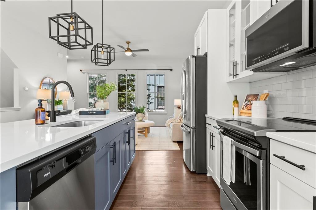 718 Needletail Way