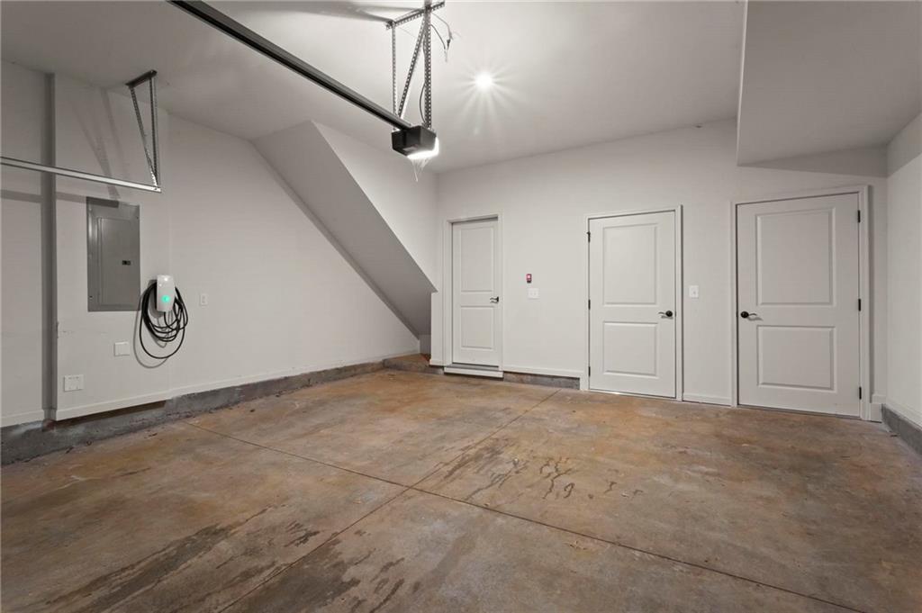 718 Needletail Way