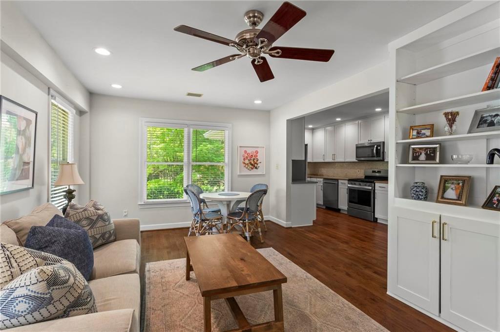 1116 Citadel Drive NE