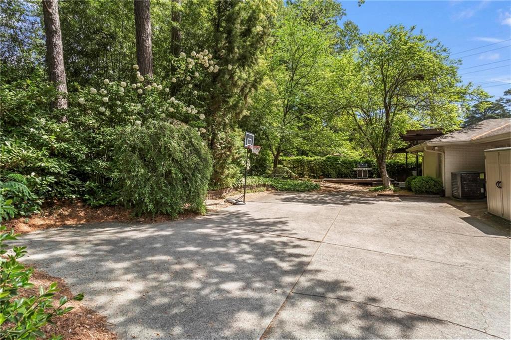 1116 Citadel Drive NE