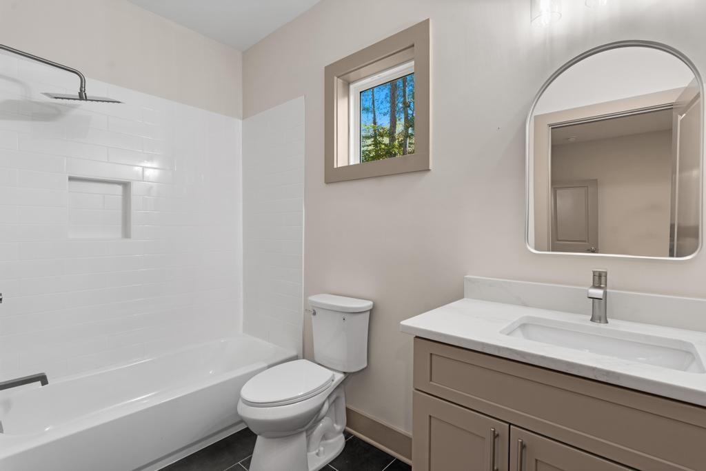 4611 Medlock Bridge RD