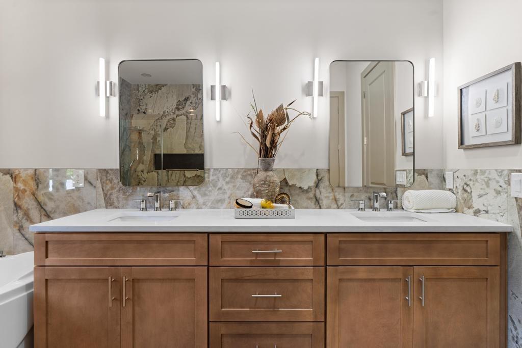 4611 Medlock Bridge RD