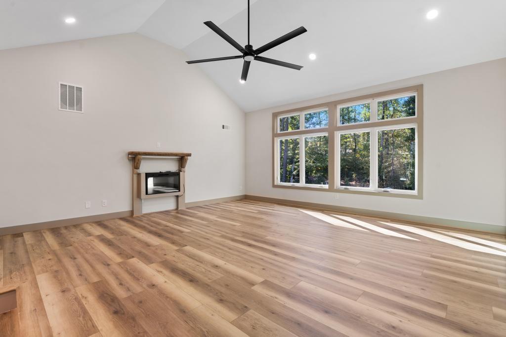 4611 Medlock Bridge RD