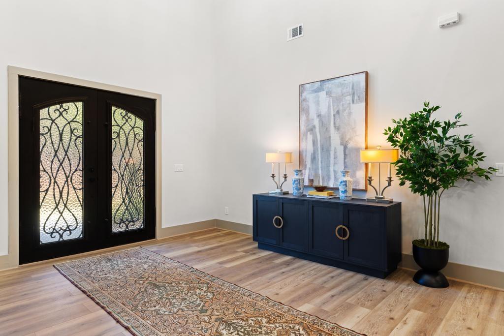 4611 Medlock Bridge RD