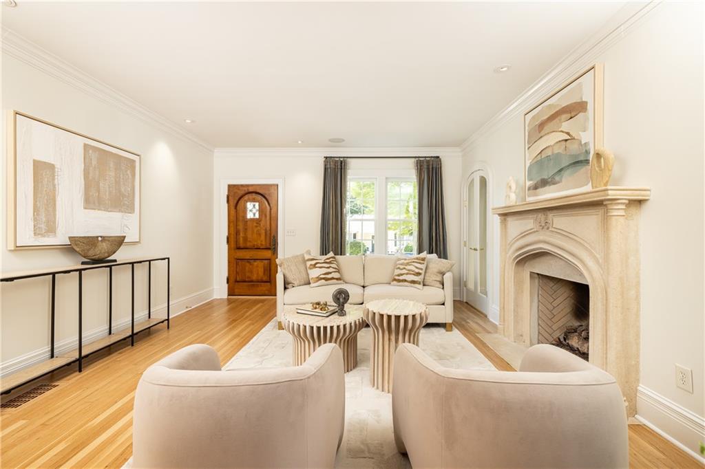 11 Park Circle NE