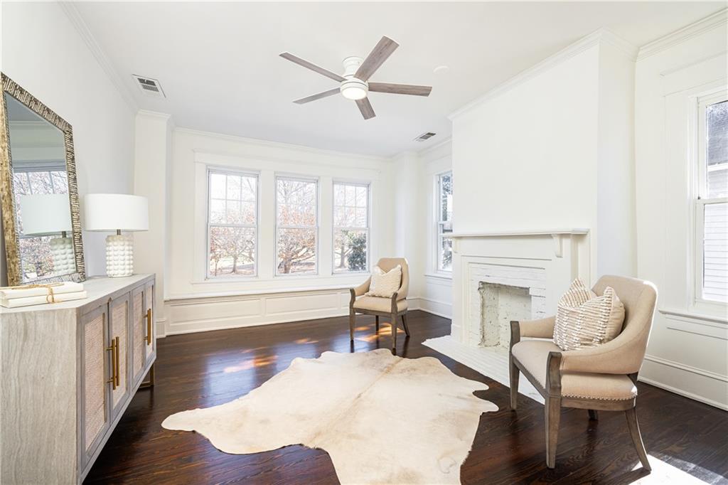 602 Moreland Avenue NE