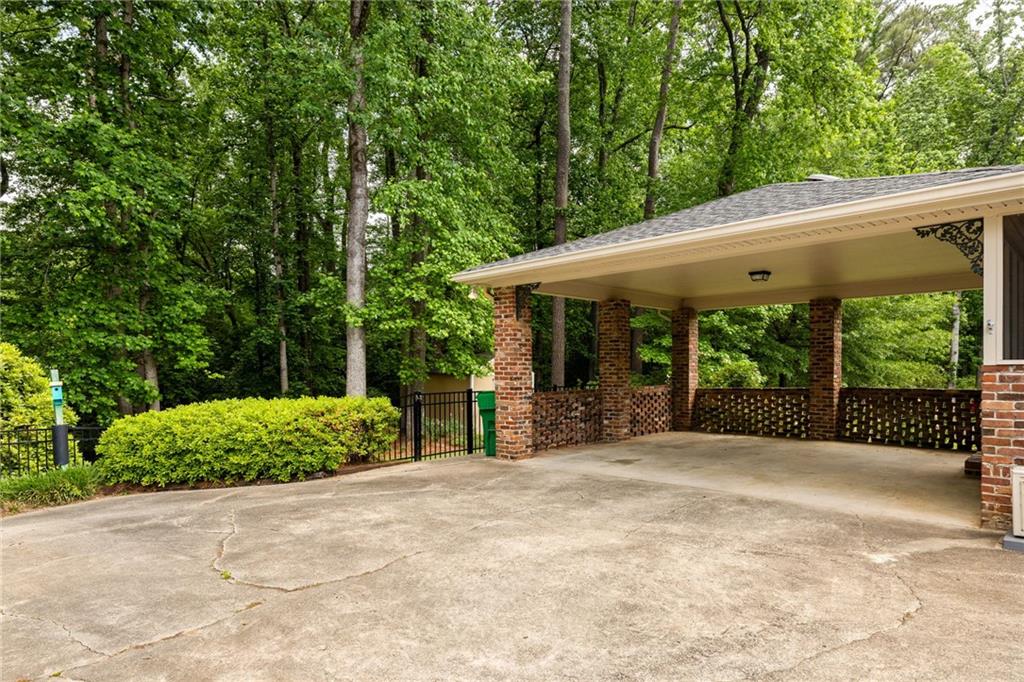 1908 Mount Brian Road NE