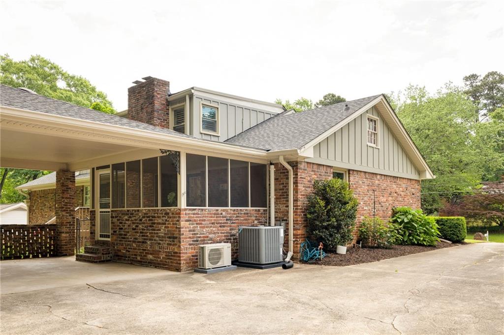 1908 Mount Brian Road NE
