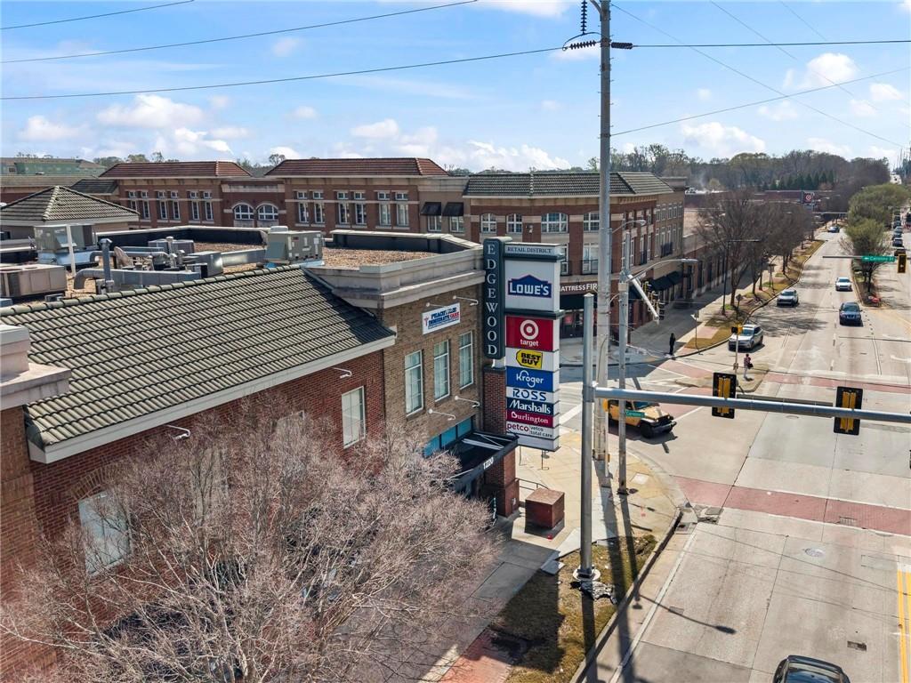 215 Flora Avenue NE Unit A