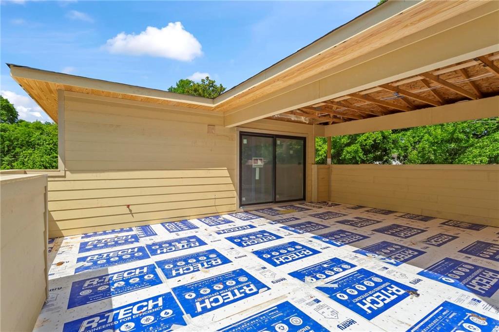 215 Flora Avenue NE Unit A