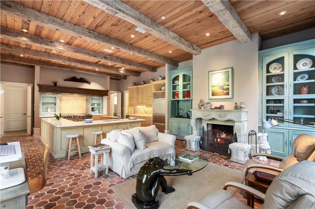 675 W Paces Ferry Unit#10 Road NW