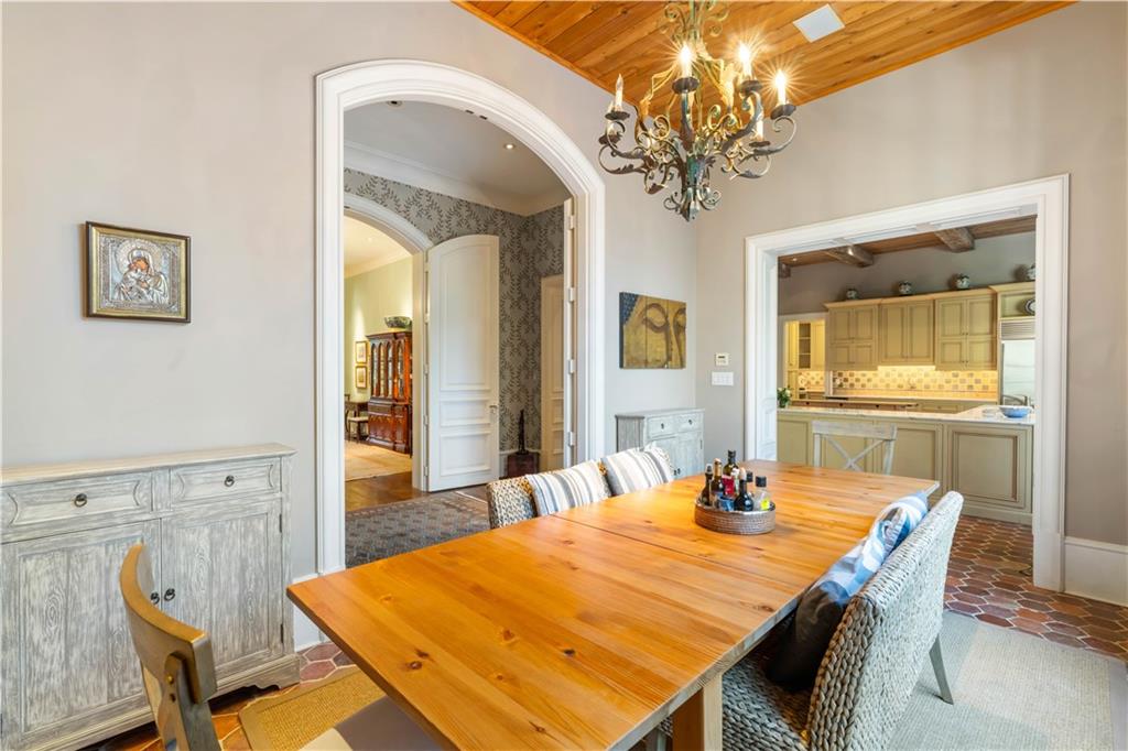 675 W Paces Ferry Unit#10 Road NW