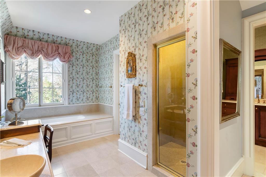 675 W Paces Ferry Unit#10 Road NW