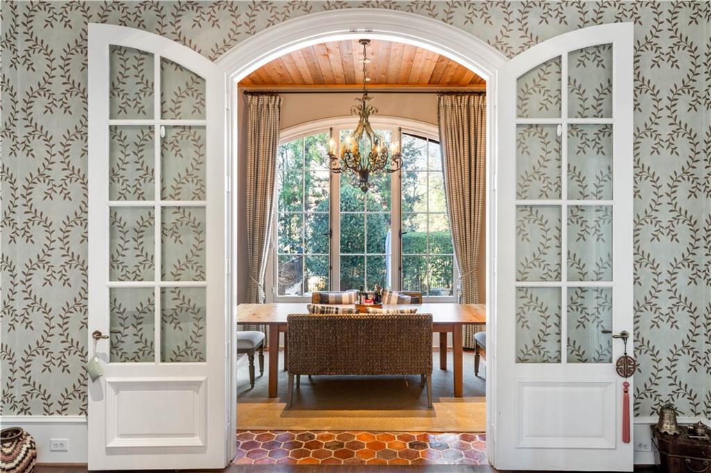 675 W Paces Ferry Unit#10 Road NW