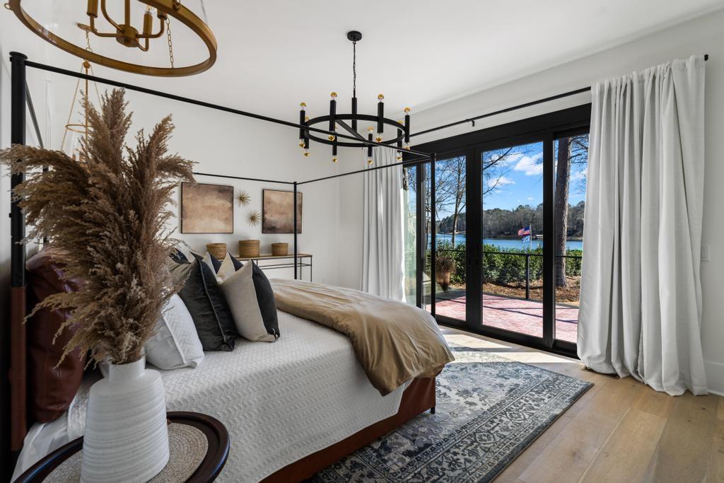 298 W River Bend Drive