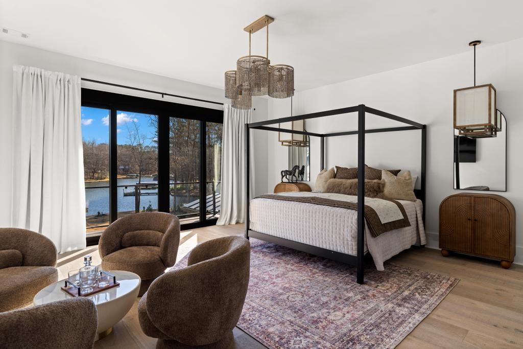 298 W River Bend Drive