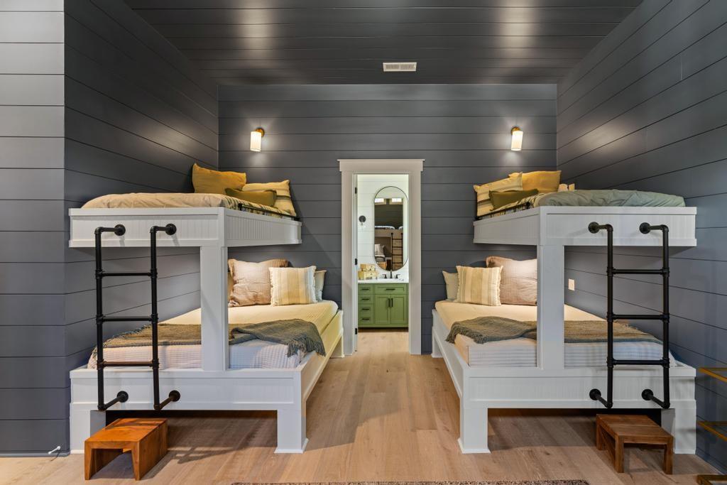 298 W River Bend Drive