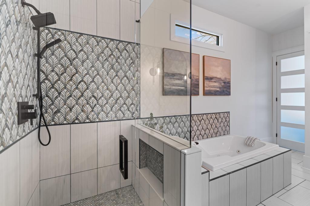 298 W River Bend Drive