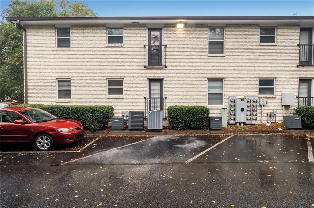 48 Peachtree Avenue NE Unit 221