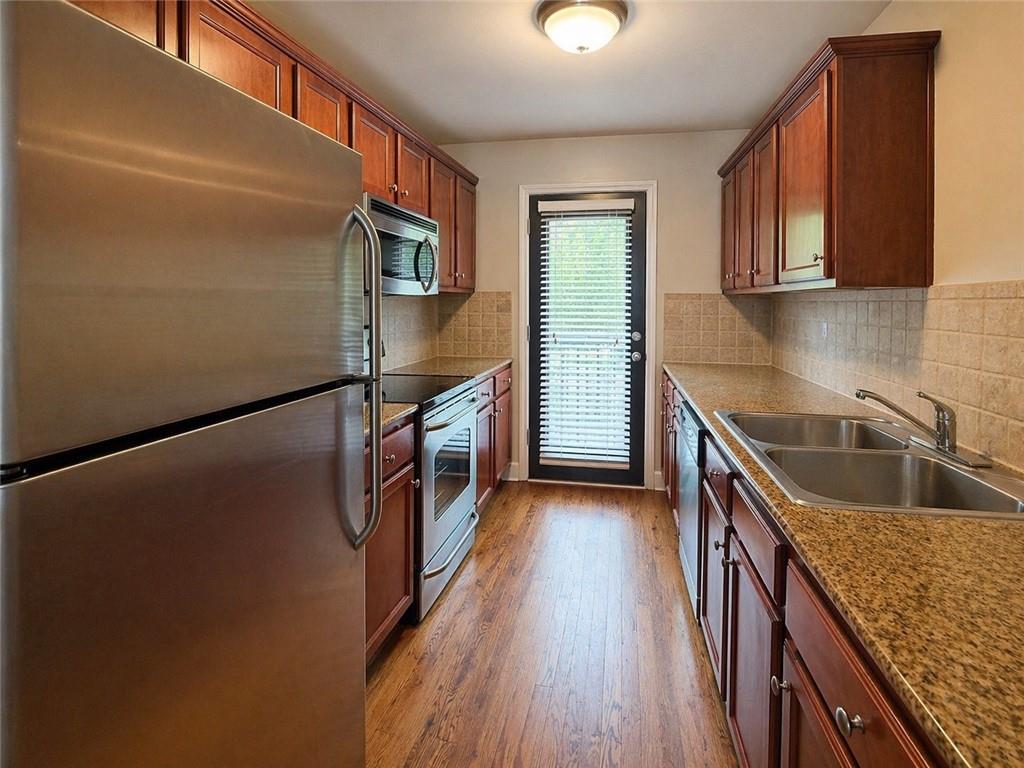 48 Peachtree Avenue NE Unit 221