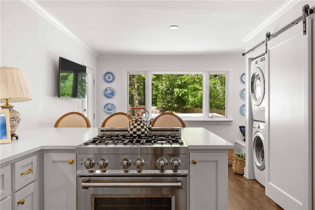 2138 Virginia Place NE