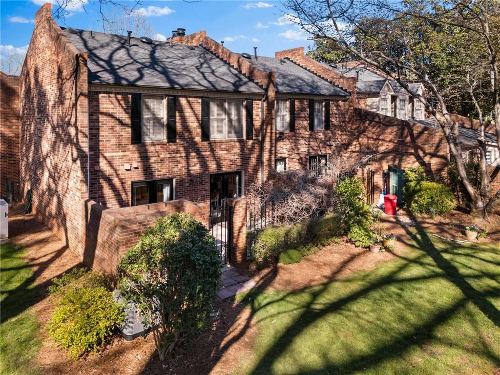 31 Howell Mill Pltn NW