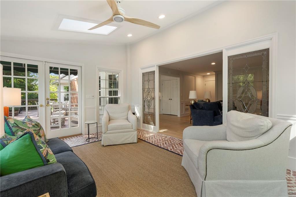 7585 Hunters Woods Drive