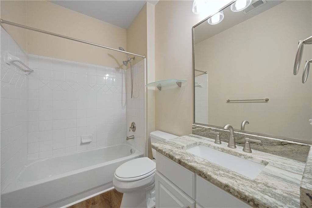 128 Sea Island Drive