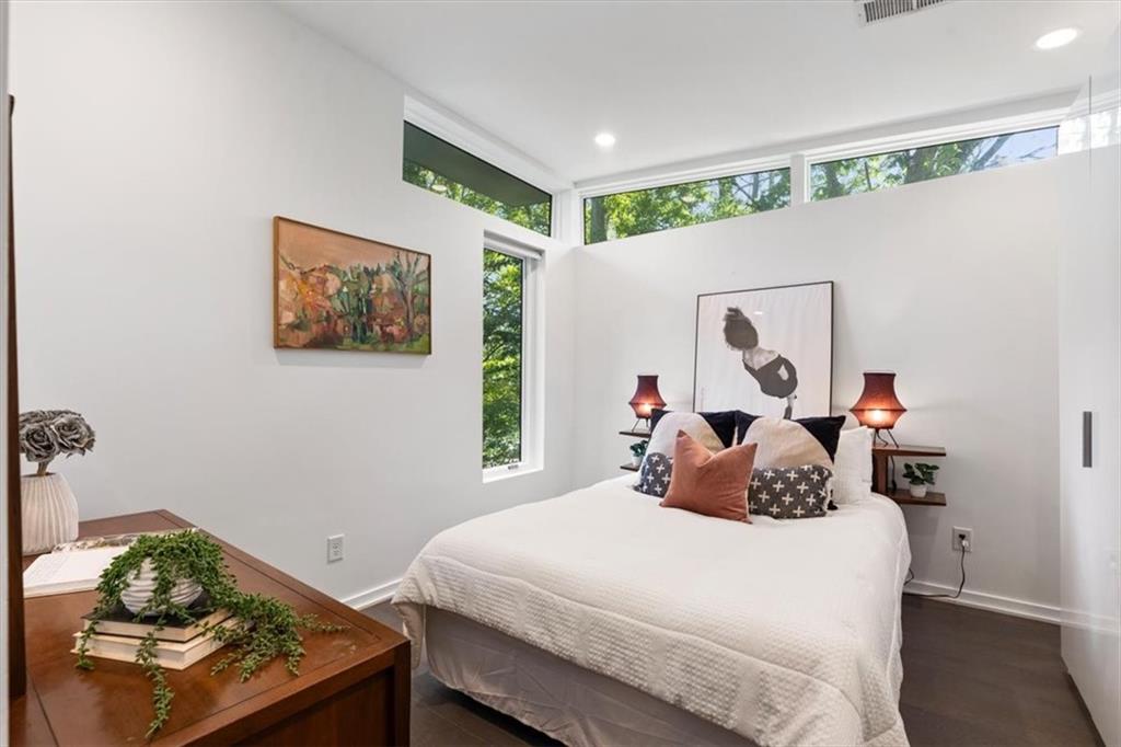 829 North Ave NE Unit 1