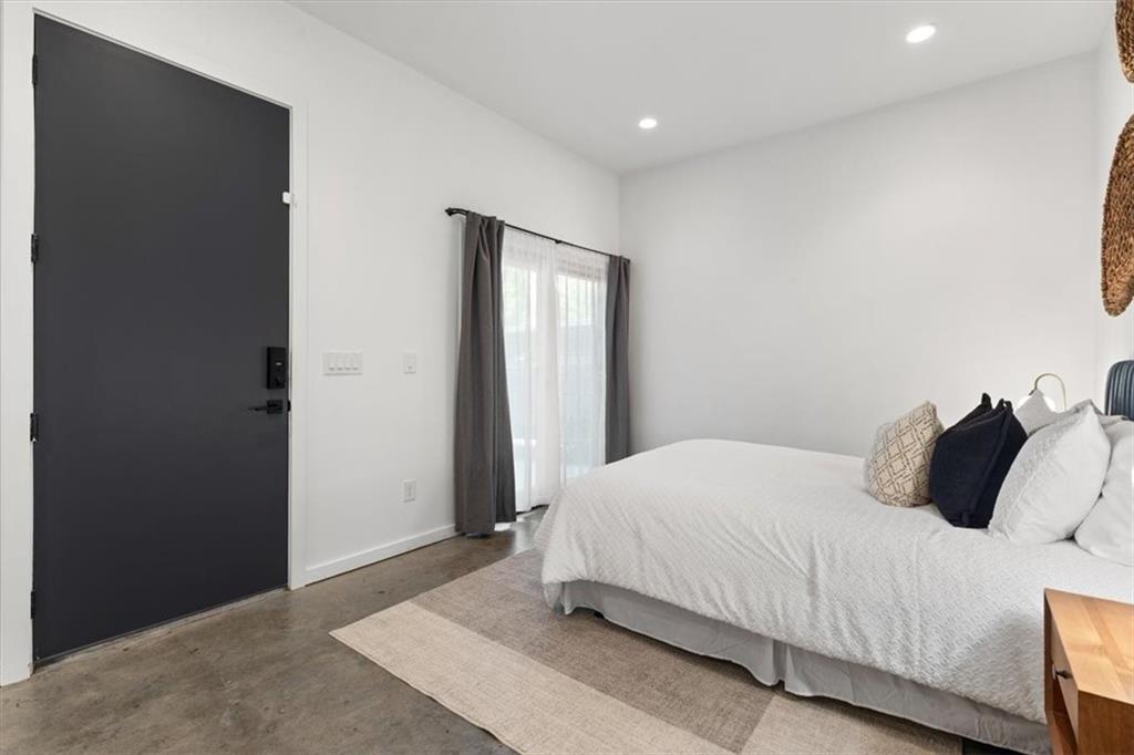 829 North Ave NE Unit 1