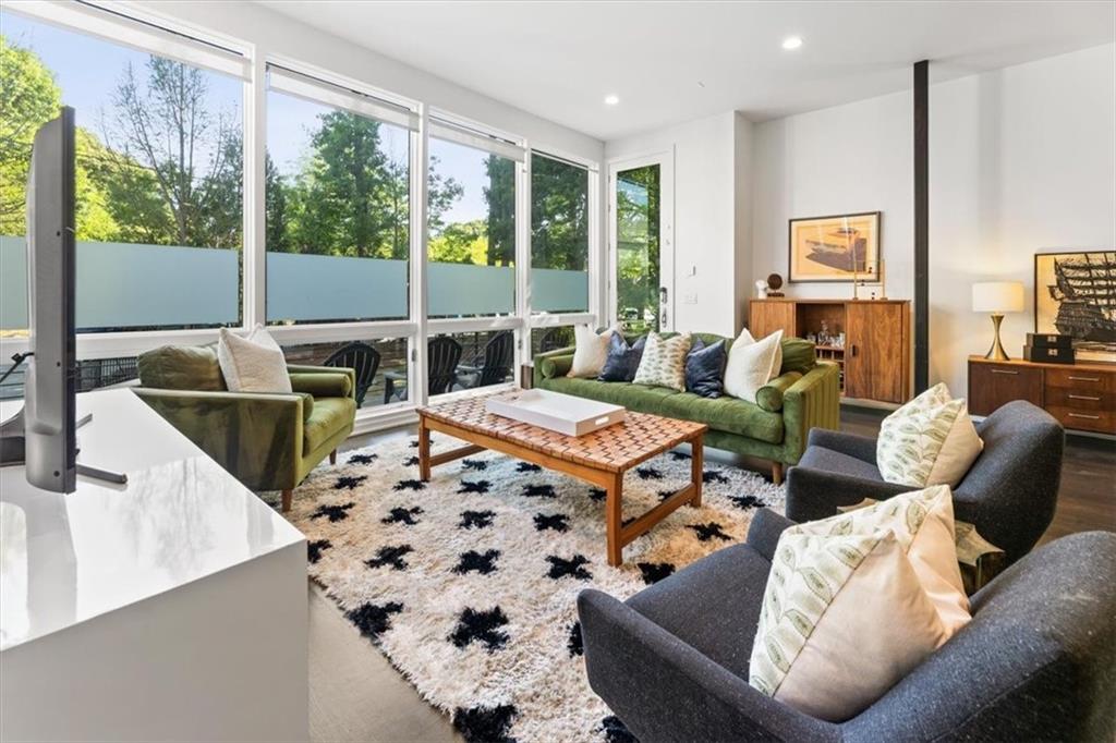 829 North Ave NE Unit 1