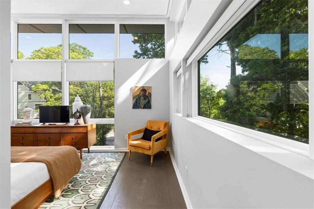 829 North Ave NE Unit 1