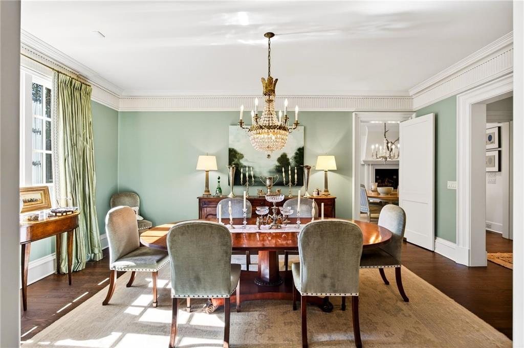 575 Broadland Road NW